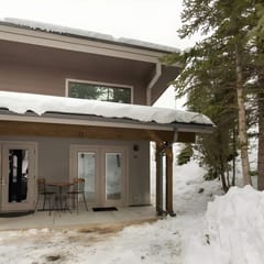 Remodeled West Vail Condo - Simple & Steps to Bus